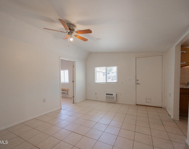 610 N 9th Street - Photo Thumbnail 5