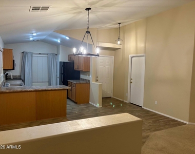 24638 N Shelton Way - Photo Thumbnail 5