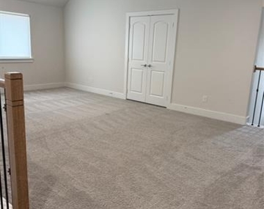 13389 Crestmoor Drive - Photo Thumbnail 19