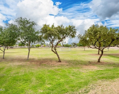 16026 W Mohave Street - Photo Thumbnail 47