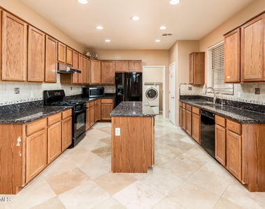 16026 W Mohave Street - Photo Thumbnail 13