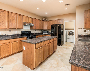 16026 W Mohave Street - Photo Thumbnail 15