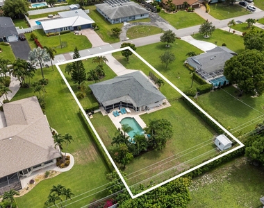 3313 Sherwood Boulevard - Photo Thumbnail 24