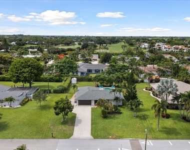 3313 Sherwood Boulevard - Photo Thumbnail 23