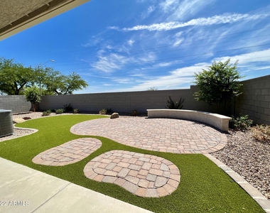 2119 S 46th Street - Photo Thumbnail 22
