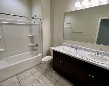 2119 S 46th Street - Photo Thumbnail 13