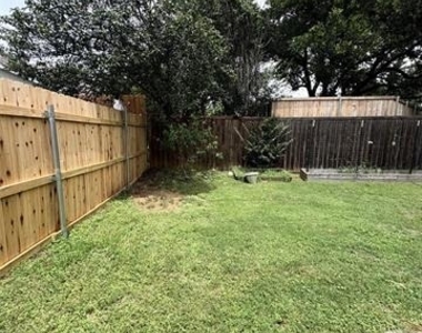 1660 Prescott Circle - Photo Thumbnail 31