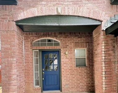 1660 Prescott Circle - Photo Thumbnail 1