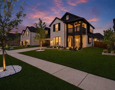 4010 Zina Lane - Photo Thumbnail 1