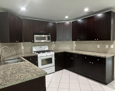 13389 Nw 7th Street - Photo Thumbnail 1