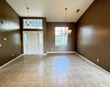 1319 Sw Granville Avenue - Photo Thumbnail 2