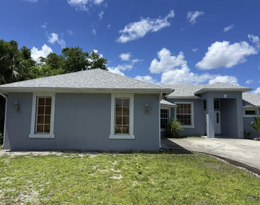 1319 Sw Granville Avenue - Photo Thumbnail 1