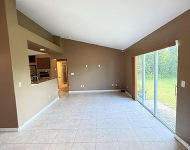 1319 Sw Granville Avenue - Photo Thumbnail 4