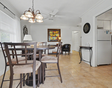 2701 Ne 1st Street - Photo Thumbnail 1