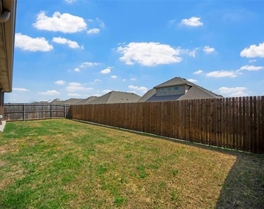 507 Saddle Club Way - Photo Thumbnail 29