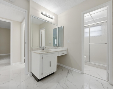 3000 Riverside Drive - Photo Thumbnail 29
