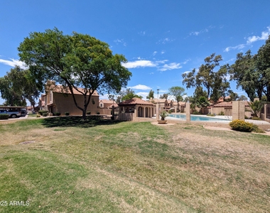 4601 N 102nd Avenue - Photo Thumbnail 49