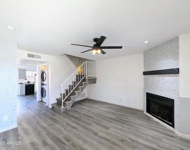 4601 N 102nd Avenue - Photo Thumbnail 6