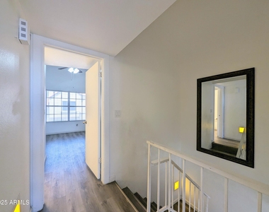 4601 N 102nd Avenue - Photo Thumbnail 31