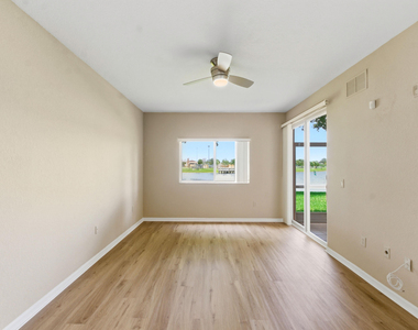 7765 Yardley Drive - Photo Thumbnail 27