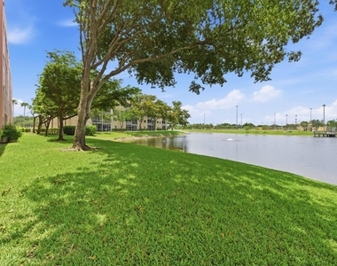 7765 Yardley Drive - Photo Thumbnail 28