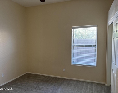 628 E Ranch Road - Photo Thumbnail 11