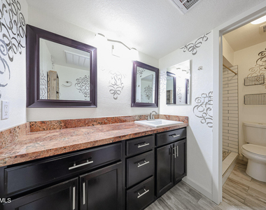 8787 E Mountain View Road - Photo Thumbnail 32
