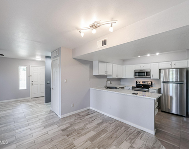 8787 E Mountain View Road - Photo Thumbnail 8