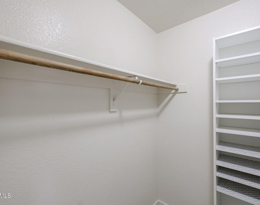8787 E Mountain View Road - Photo Thumbnail 29