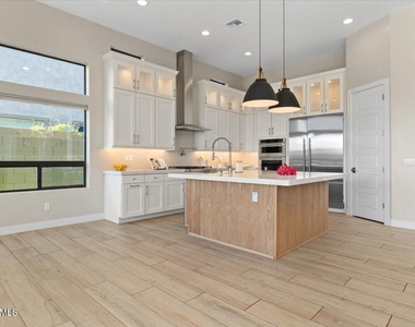 8155 E Jaeger Street - Photo Thumbnail 3
