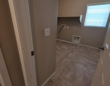 39203 N Carolina Avenue - Photo Thumbnail 44