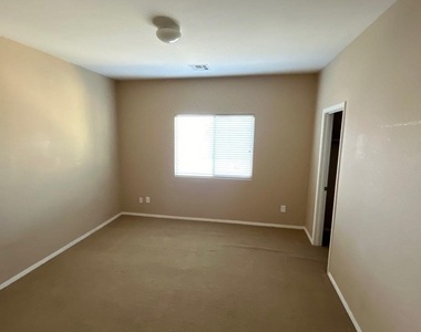 39203 N Carolina Avenue - Photo Thumbnail 27
