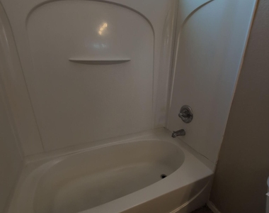 39203 N Carolina Avenue - Photo Thumbnail 62