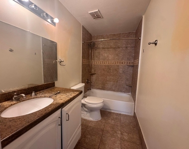 3409 Nw 44th Street - Photo Thumbnail 22