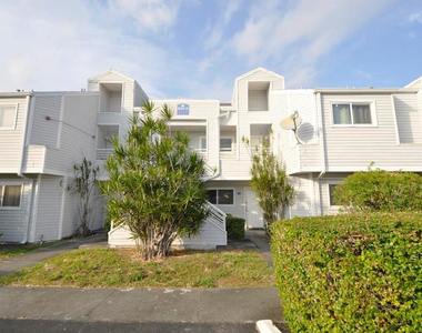 3409 Nw 44th Street - Photo Thumbnail 1