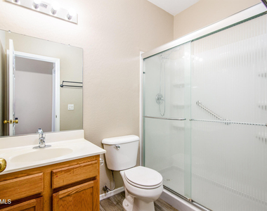 43395 W Wild Horse Trail - Photo Thumbnail 19
