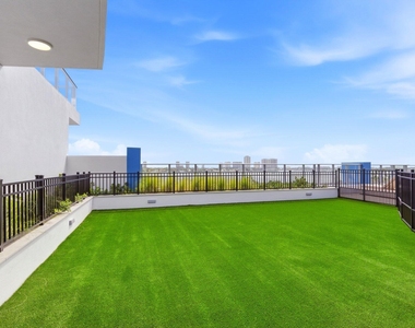 220 Lake Shore Drive - Photo Thumbnail 41