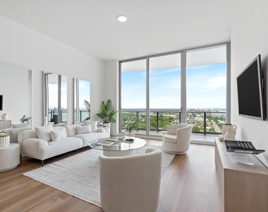 220 Lake Shore Drive - Photo Thumbnail 3