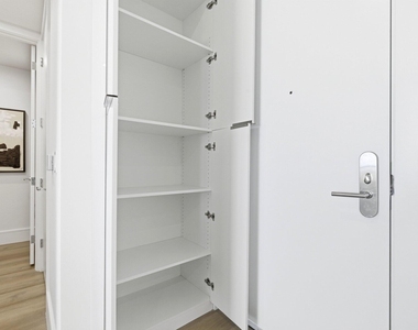 220 Lake Shore Drive - Photo Thumbnail 28
