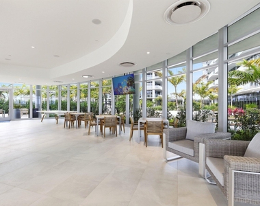 220 Lake Shore Drive - Photo Thumbnail 40