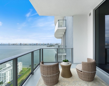 220 Lake Shore Drive - Photo Thumbnail 23