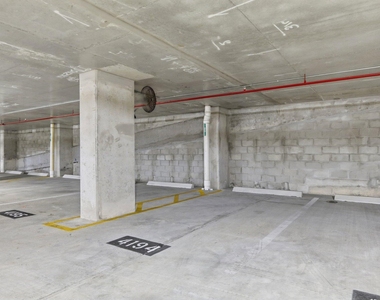 220 Lake Shore Drive - Photo Thumbnail 59
