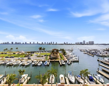 220 Lake Shore Drive - Photo Thumbnail 37
