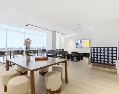 220 Lake Shore Drive - Photo Thumbnail 48