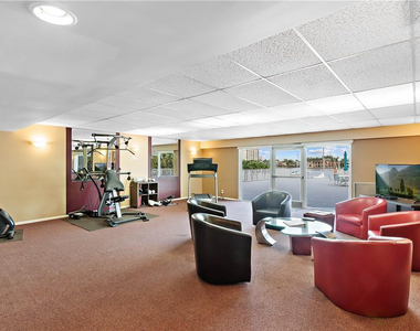 95 N Birch Road - Photo Thumbnail 22