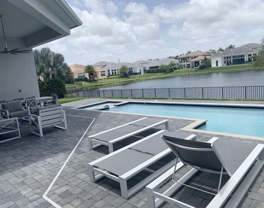 6930 Nw 27th Avenue - Photo Thumbnail 16