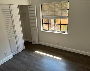 9015 W Sunrise Boulevard - Photo Thumbnail 22