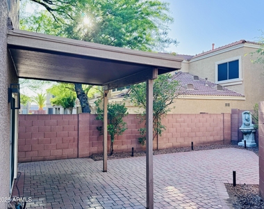 17606 N 17th Place - Photo Thumbnail 30