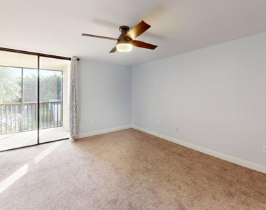 1555 S Federal Highway - Photo Thumbnail 17