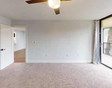 1555 S Federal Highway - Photo Thumbnail 16